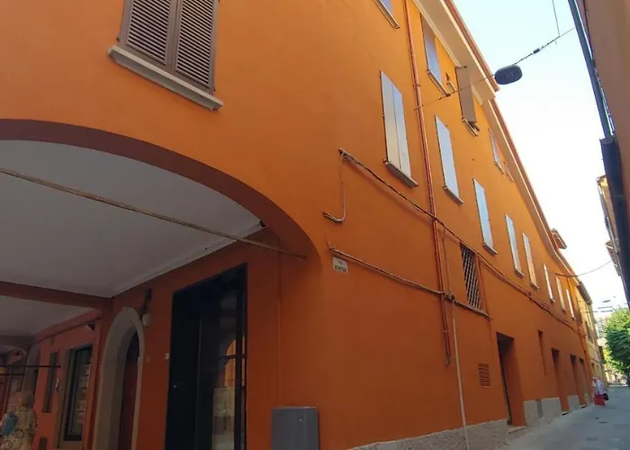 Italian Design Small Attic شقة بولونيا