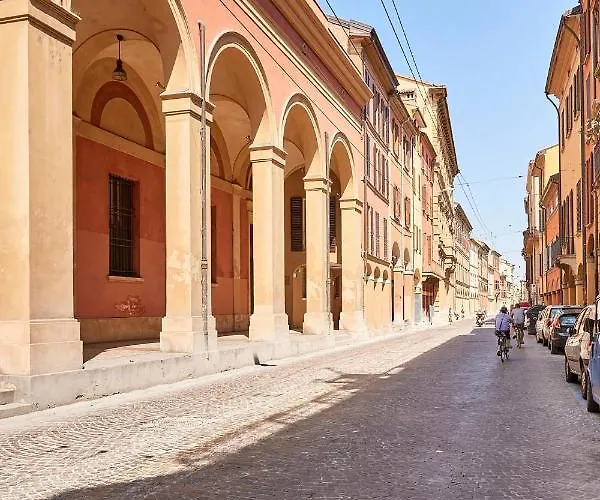 Italian Design Small Attic Lägenhet *